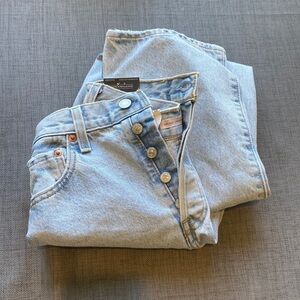 Brand new light wash levi rib cage straight jeans
